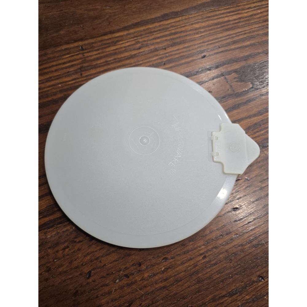 Tupperware Vintage Sheer White Replacement Lid Seal 697-7 Flip Top Spout 6.5in
